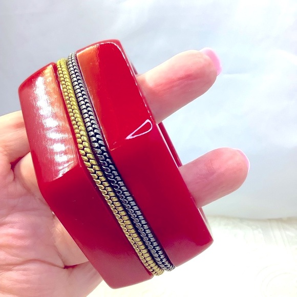 Anne Fontaine of Paris Red Lucite Bangle bracelet - Picture 3 of 5
